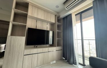 2 Bedrooms along Monivong Boulevard for rent