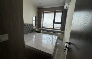 2 Bedrooms along Monivong Boulevard for rent