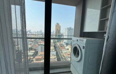 2 Bedrooms along Monivong Boulevard for rent