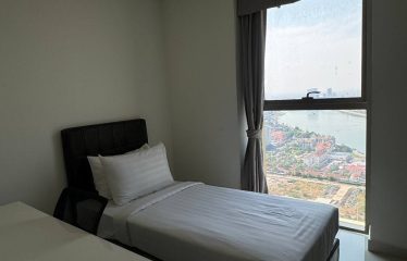 3 Bedrooms in The PEAK SHANGRI-LA