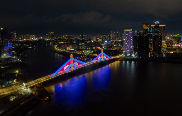 Diamond Bay Garden, River-front view condo