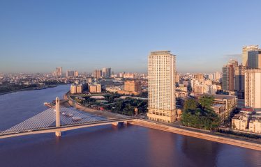 Diamond Bay Garden, River-front view condo